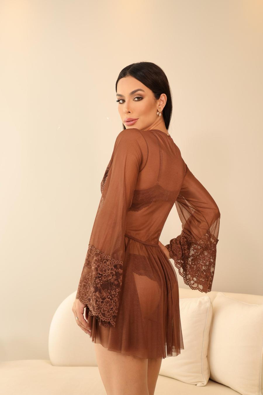 TULLE AND RUFFLED DRESSES